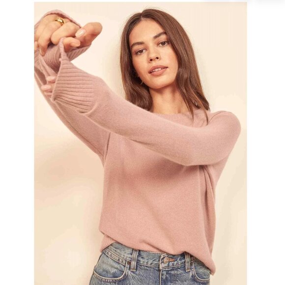 Reformation Sweaters - Reformation Cashmere Boyfriend Sweater Size Small in Blush Pink